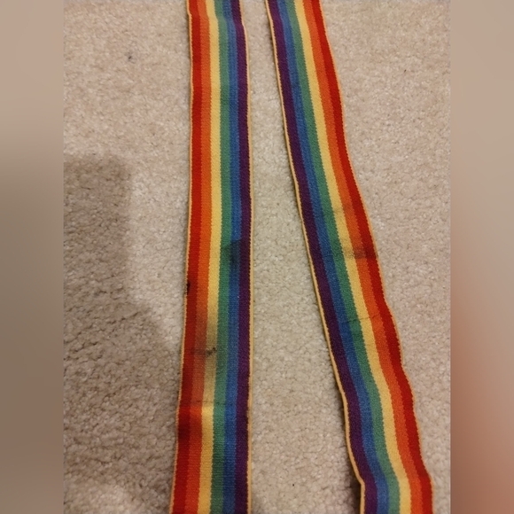 Adult rainbow colored suspenders - Picture 2 of 5
